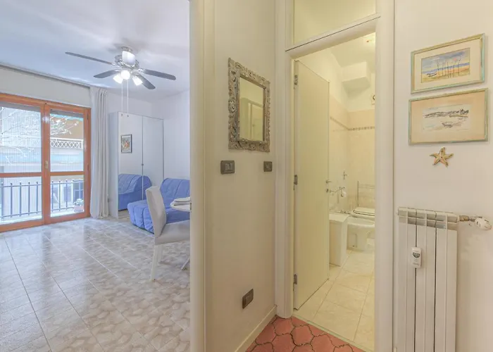 Comodo E In Ottima Posizione Lejlighed *