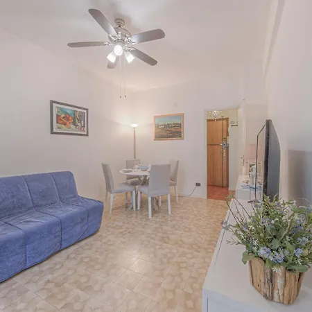 Comodo E In Ottima Posizione *