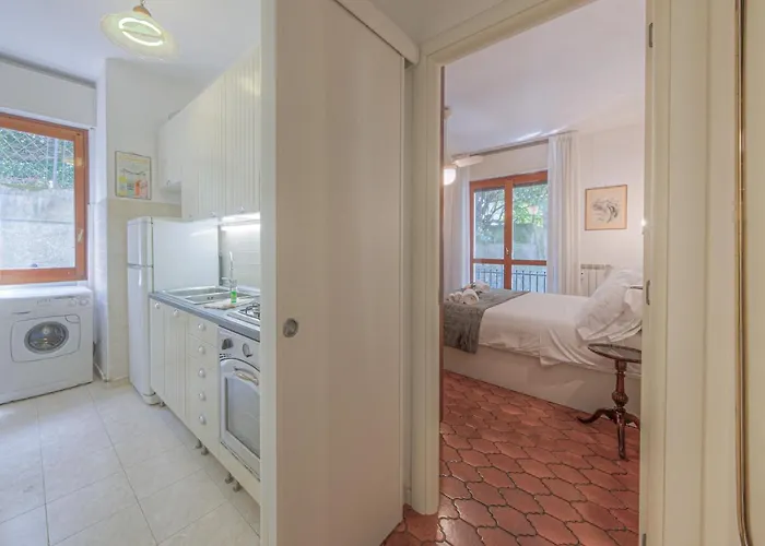 Апартаменти Comodo E In Ottima Posizione